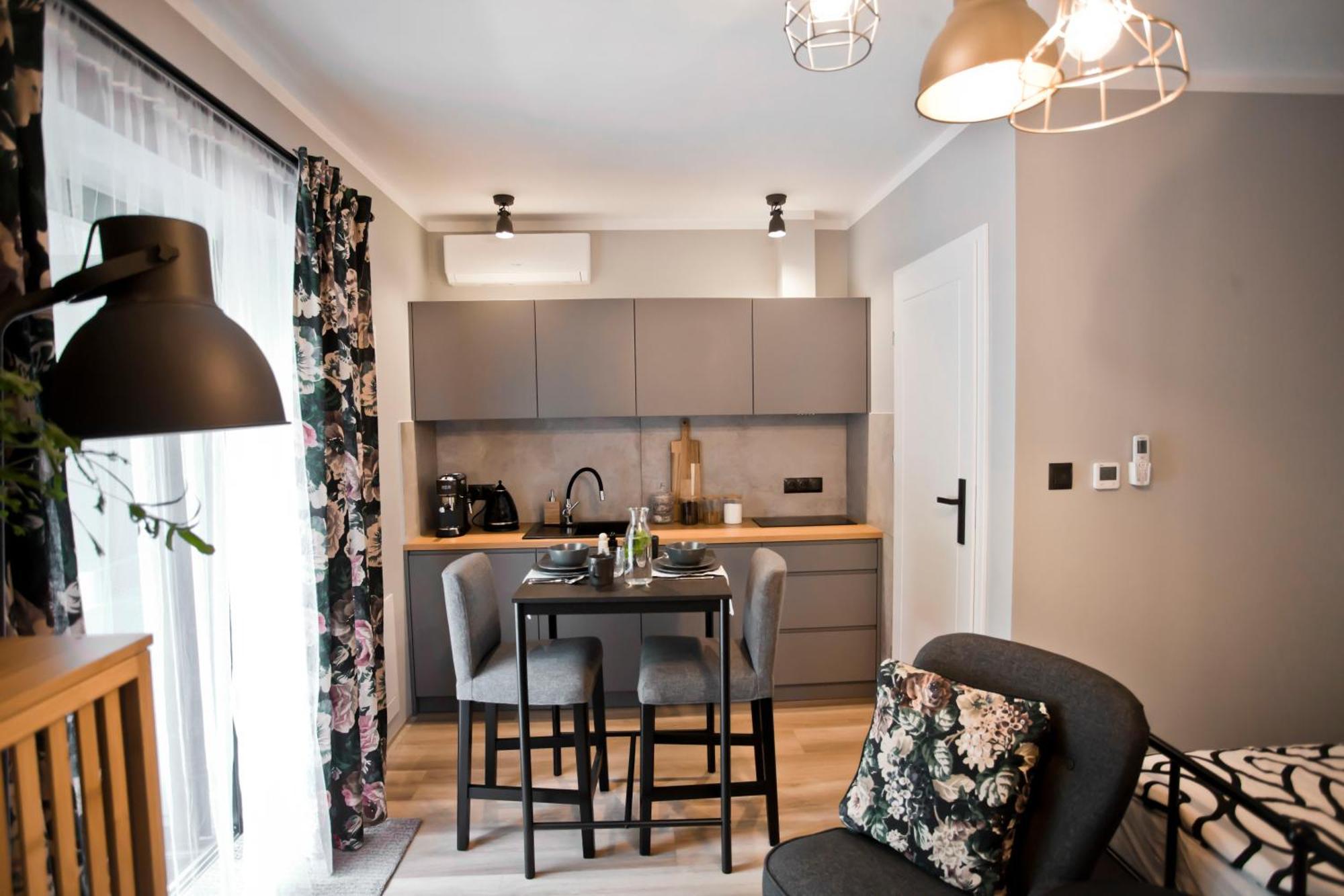 Balaton Apartamenty Trzebinia  Esterno foto