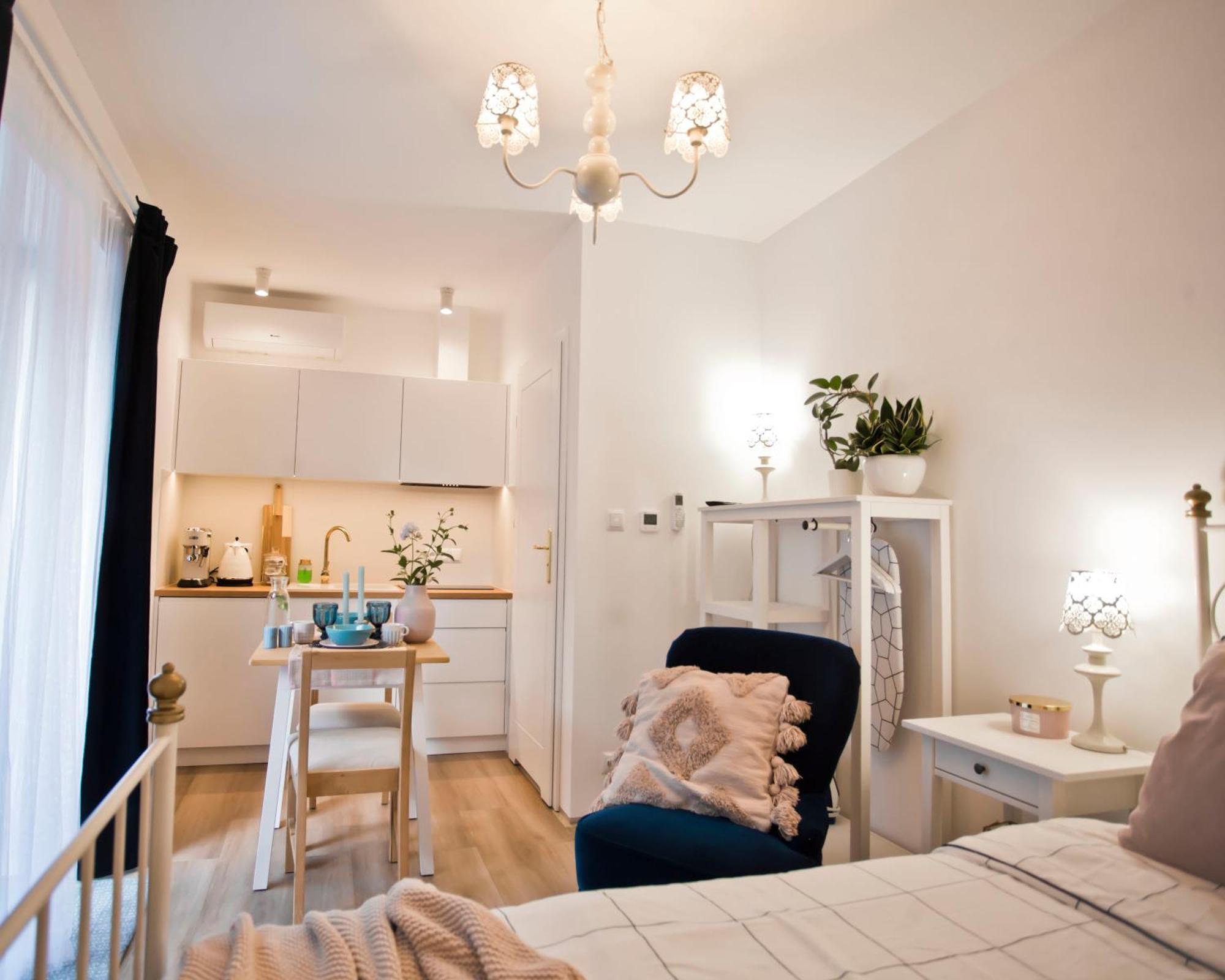 Balaton Apartamenty Trzebinia  Esterno foto